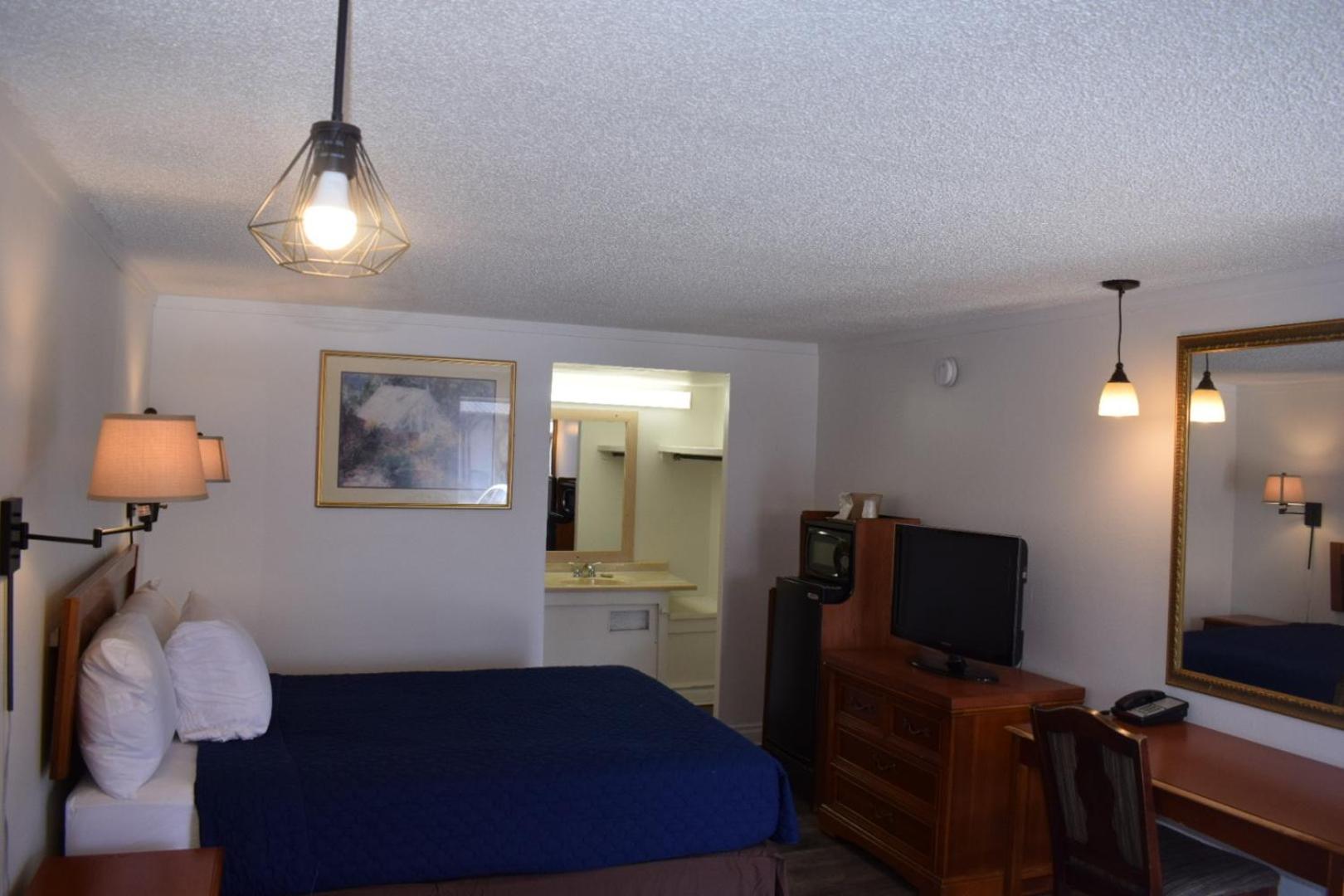 Knights Inn Farmington Hills Zewnętrze zdjęcie